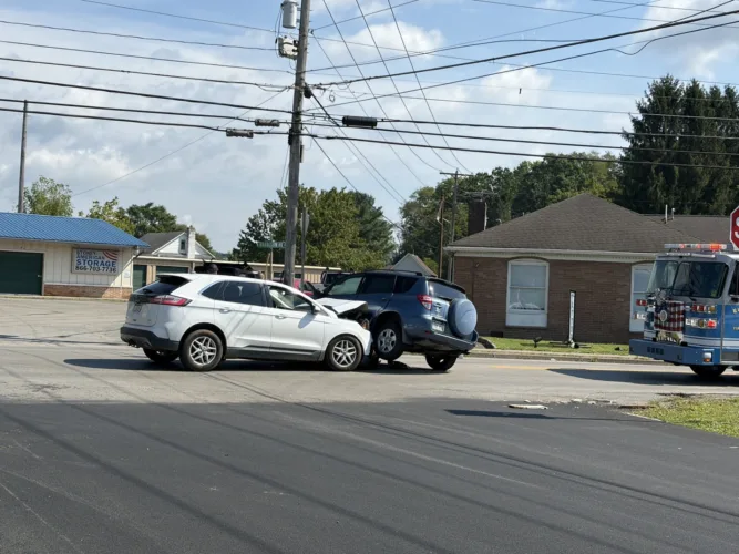 Two-vehicle wreck blocks Harrison Avenue traffic